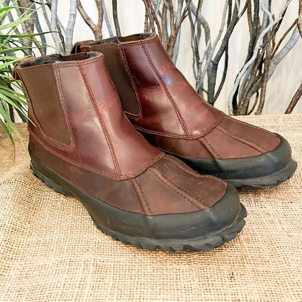 J. Crew Men’s Kenton Chelsea Brown Leather Boots Size 8 Classic Vintage